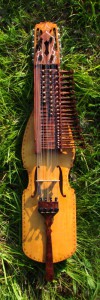 Olika typer av nyckelharpa 2